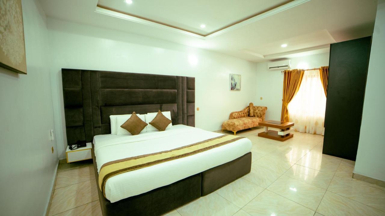 247 Luxury Hotel & Apartment Ajah Lekki Exterior photo