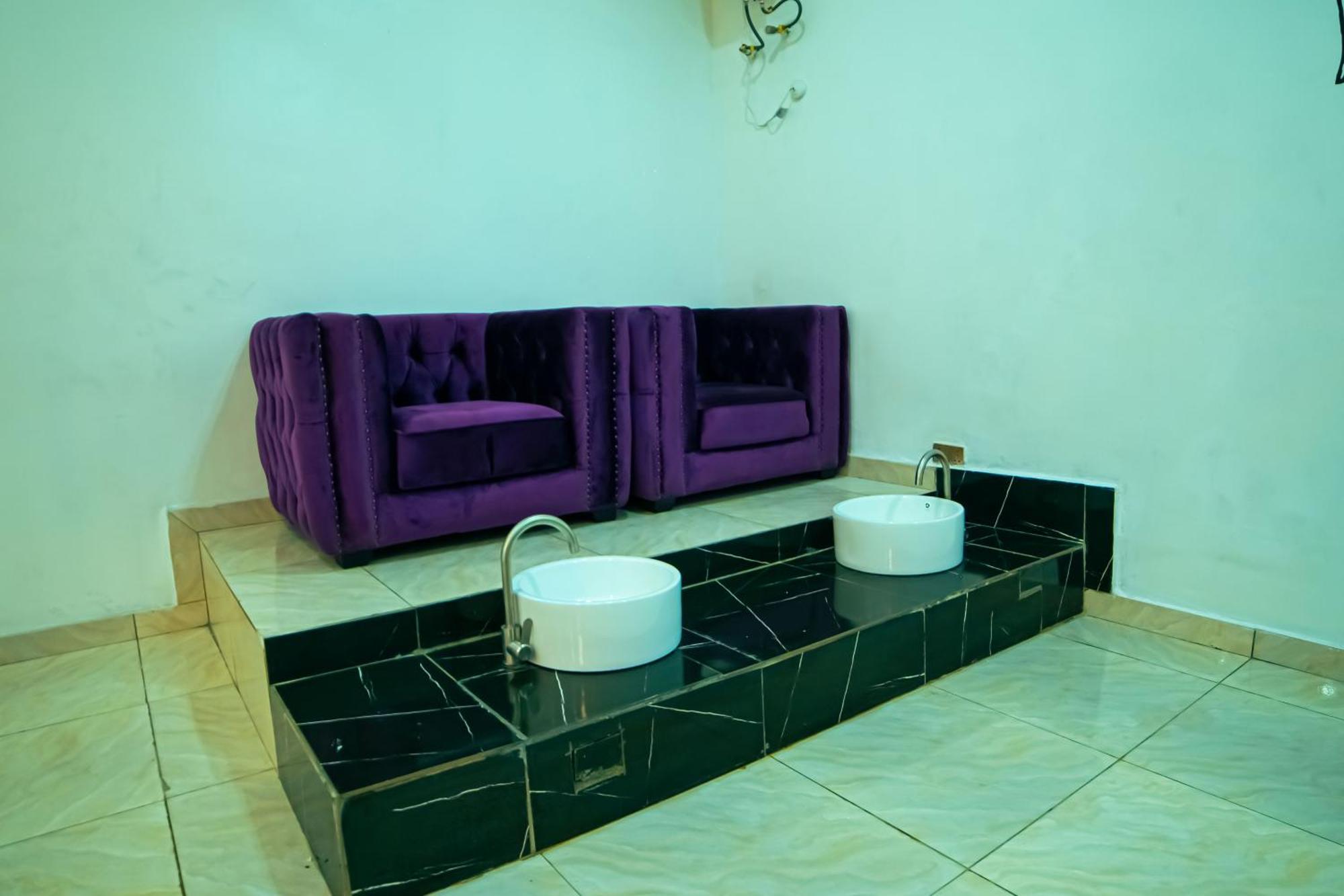 247 Luxury Hotel & Apartment Ajah Lekki Exterior photo