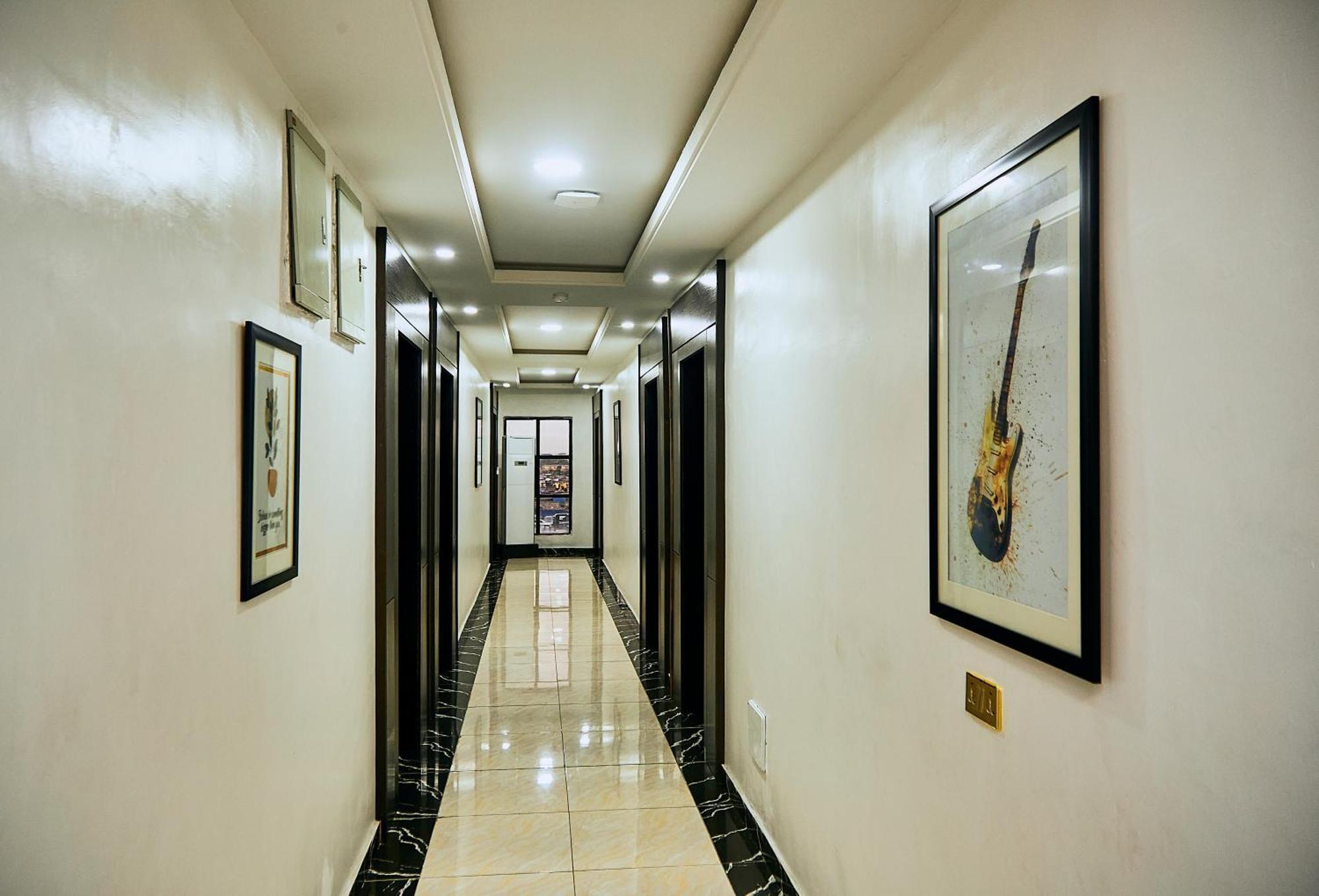 247 Luxury Hotel & Apartment Ajah Lekki Exterior photo