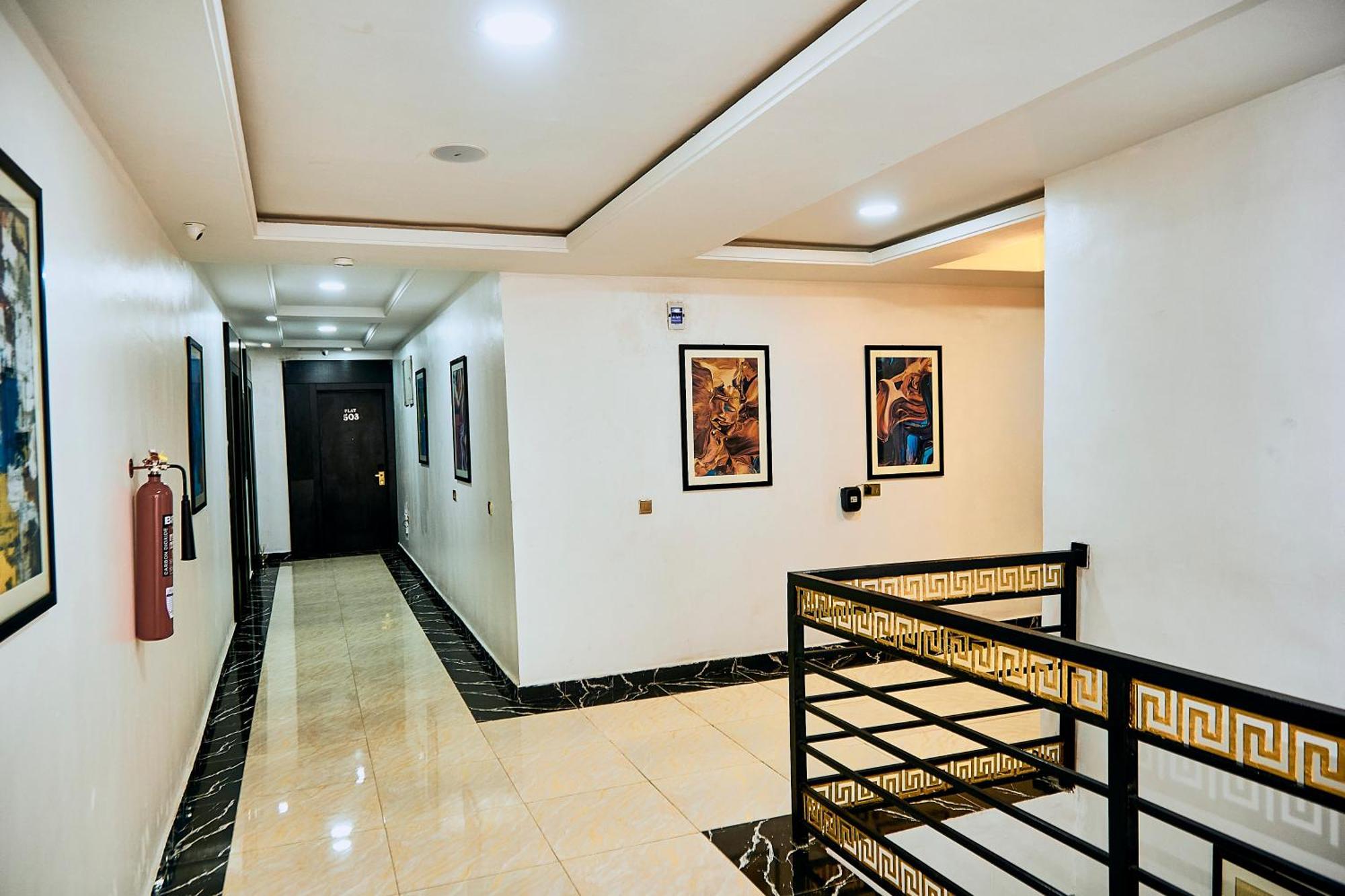 247 Luxury Hotel & Apartment Ajah Lekki Exterior photo