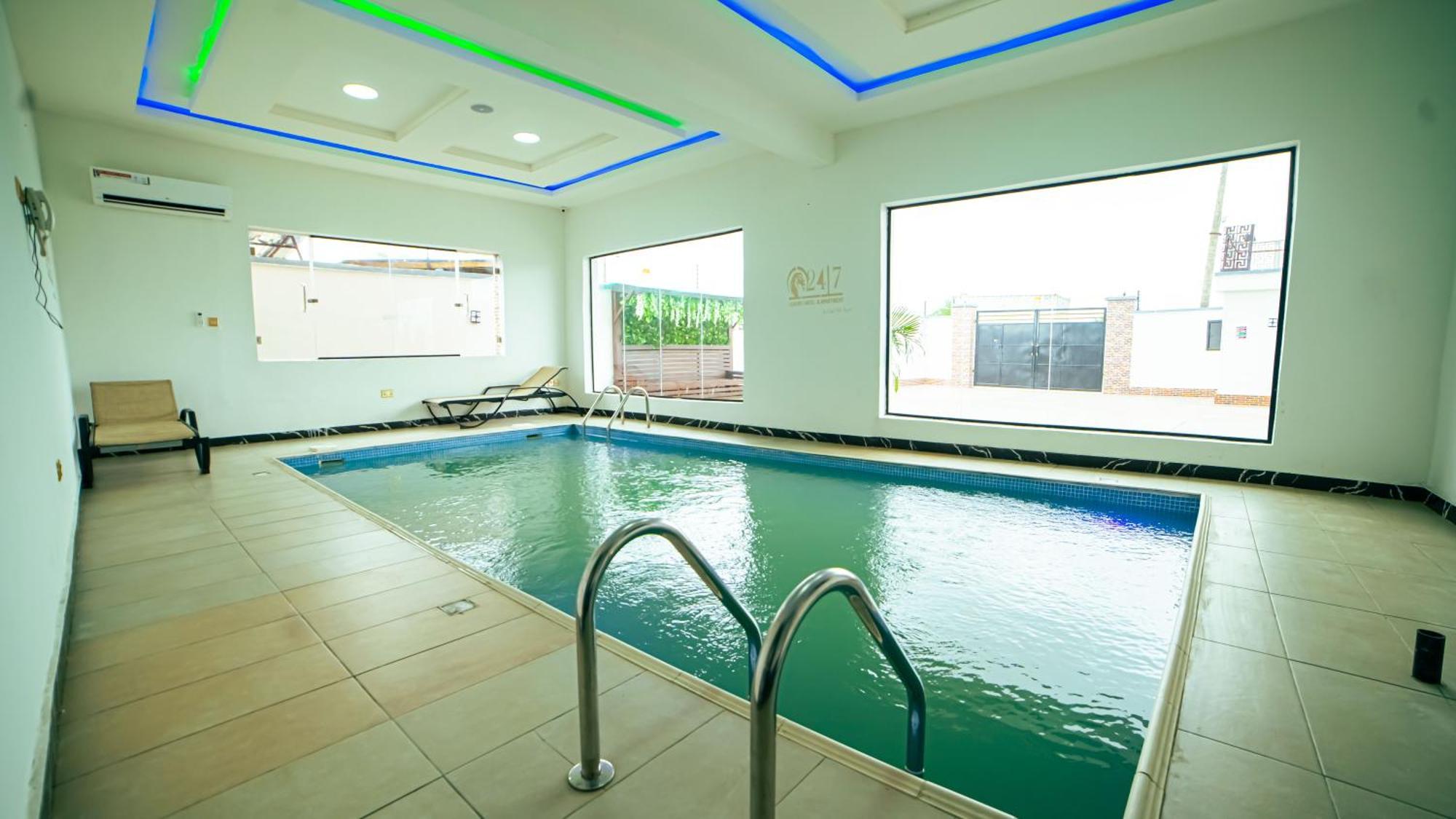 247 Luxury Hotel & Apartment Ajah Lekki Exterior photo