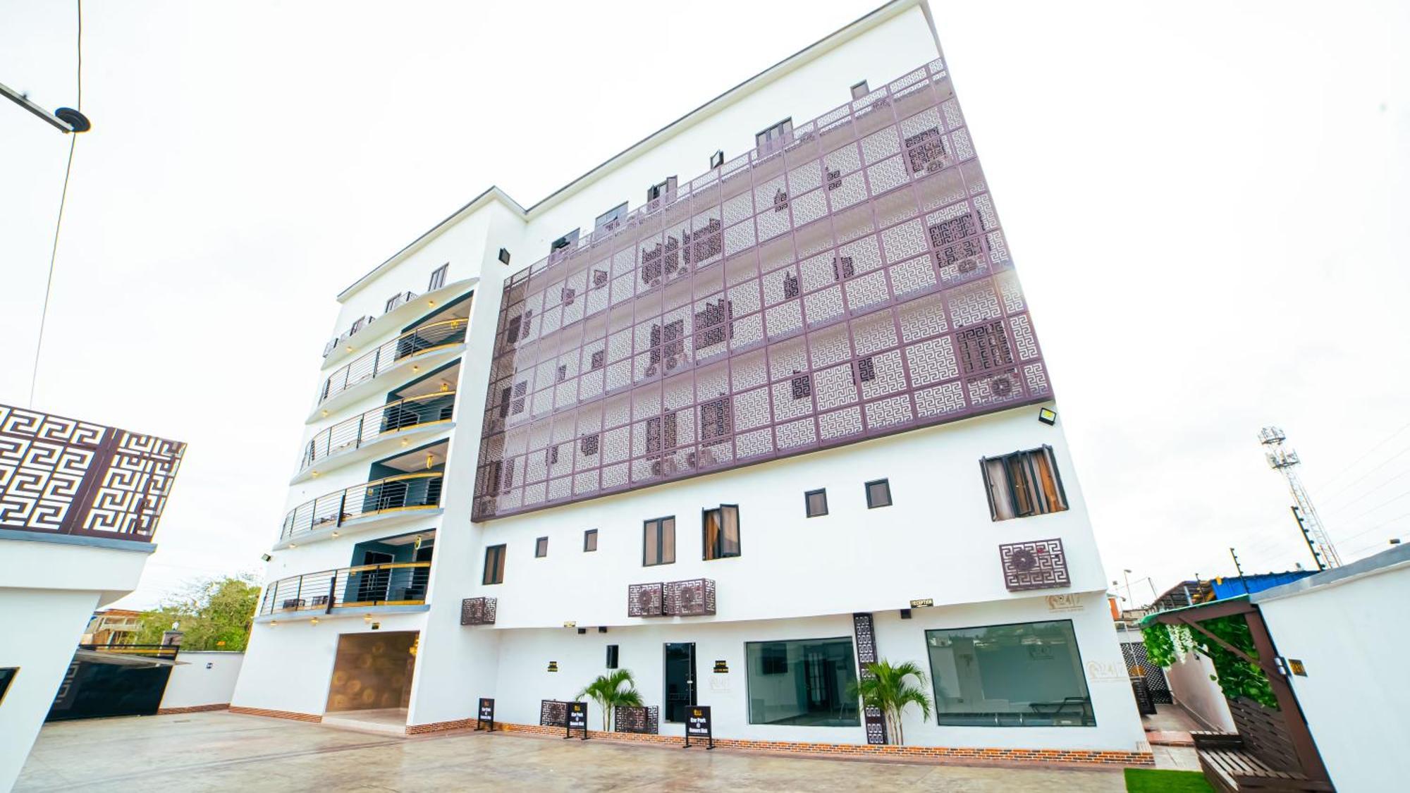 247 Luxury Hotel & Apartment Ajah Lekki Exterior photo